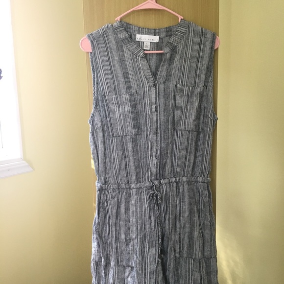 NWOT Striped Romper - Picture 3 of 8